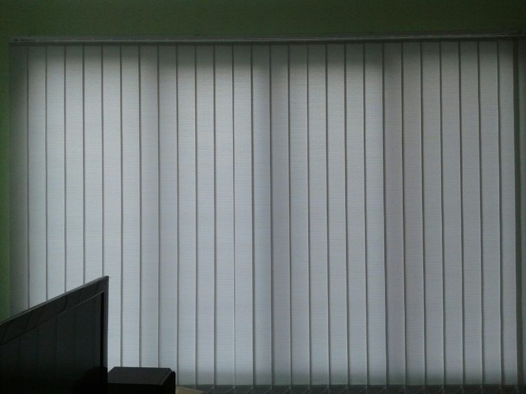 Jual Vertikal Blind